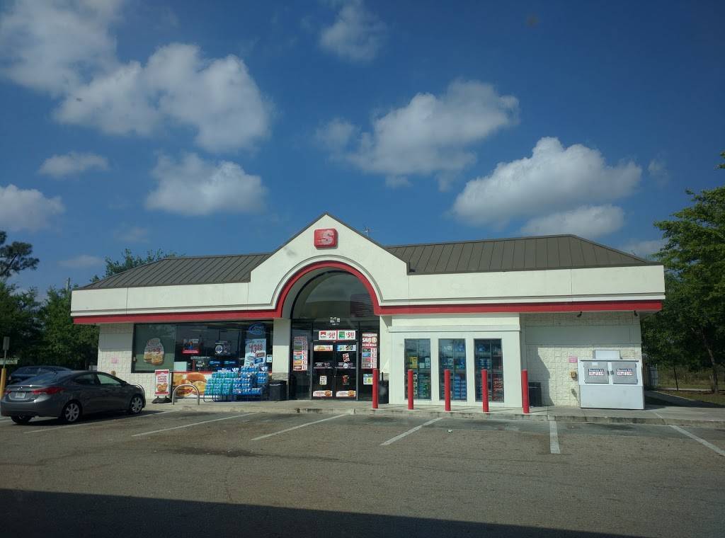 Dunkin | bakery | 17951 N Tamiami Trail, North Fort Myers, FL 33903, USA | 2395438148 OR +1 239-543-8148