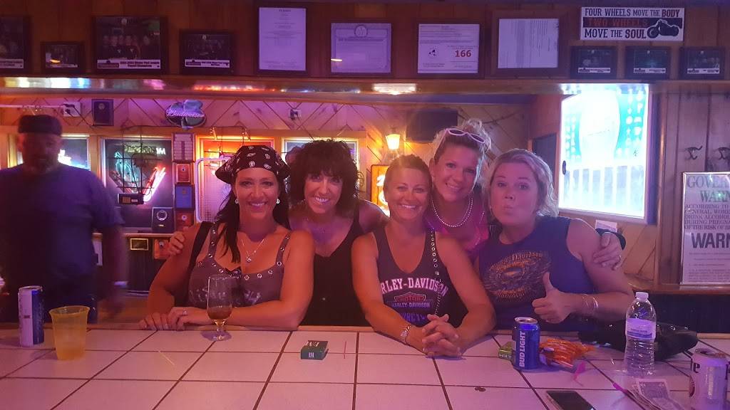 Easy Street | restaurant | 185 Homer Ave, Cortland, NY 13045, USA | 6077561869 OR +1 607-756-1869