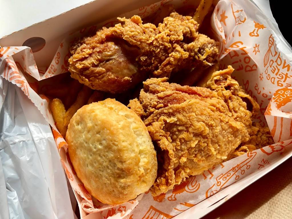 Popeyes Louisiana Kitchen | restaurant | 1426 Fillmore St, San Francisco, CA 94115, USA | 4155671748 OR +1 415-567-1748