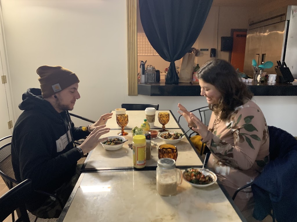 Plant | restaurant | 121 W Broadway Ave, Fairfield, IA 52556, USA | 6412091842 OR +1 641-209-1842