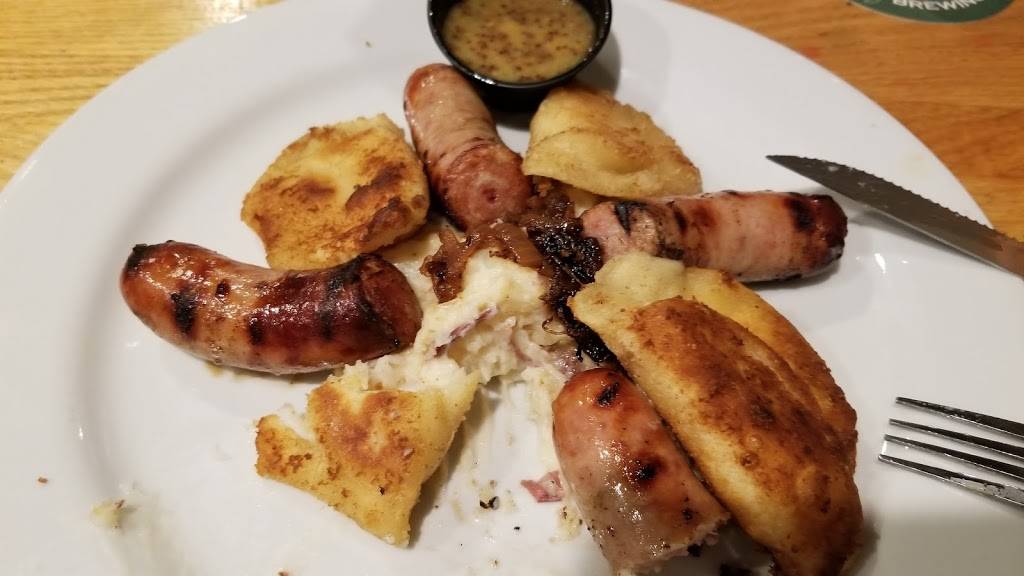 Appalachian Brewing Company Shippensburg | restaurant | 15 W King St, Shippensburg, PA 17257, USA | 7174775944 OR +1 717-477-5944