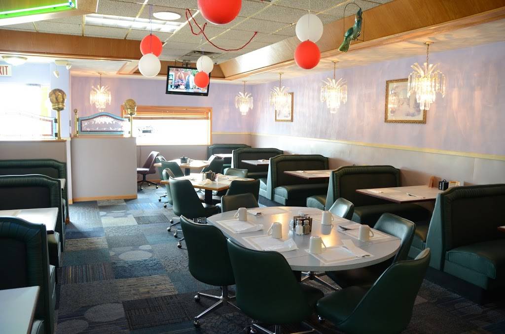 Sunrise Family Restaurant | restaurant | 307 W University Dr, Macomb, IL 61455, USA | 3098362938 OR +1 309-836-2938