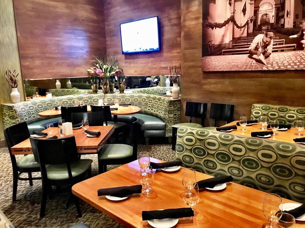 Tavolino | restaurant | 274 Patriot Pl, Foxborough, MA 02035, USA | 5085436543 OR +1 508-543-6543