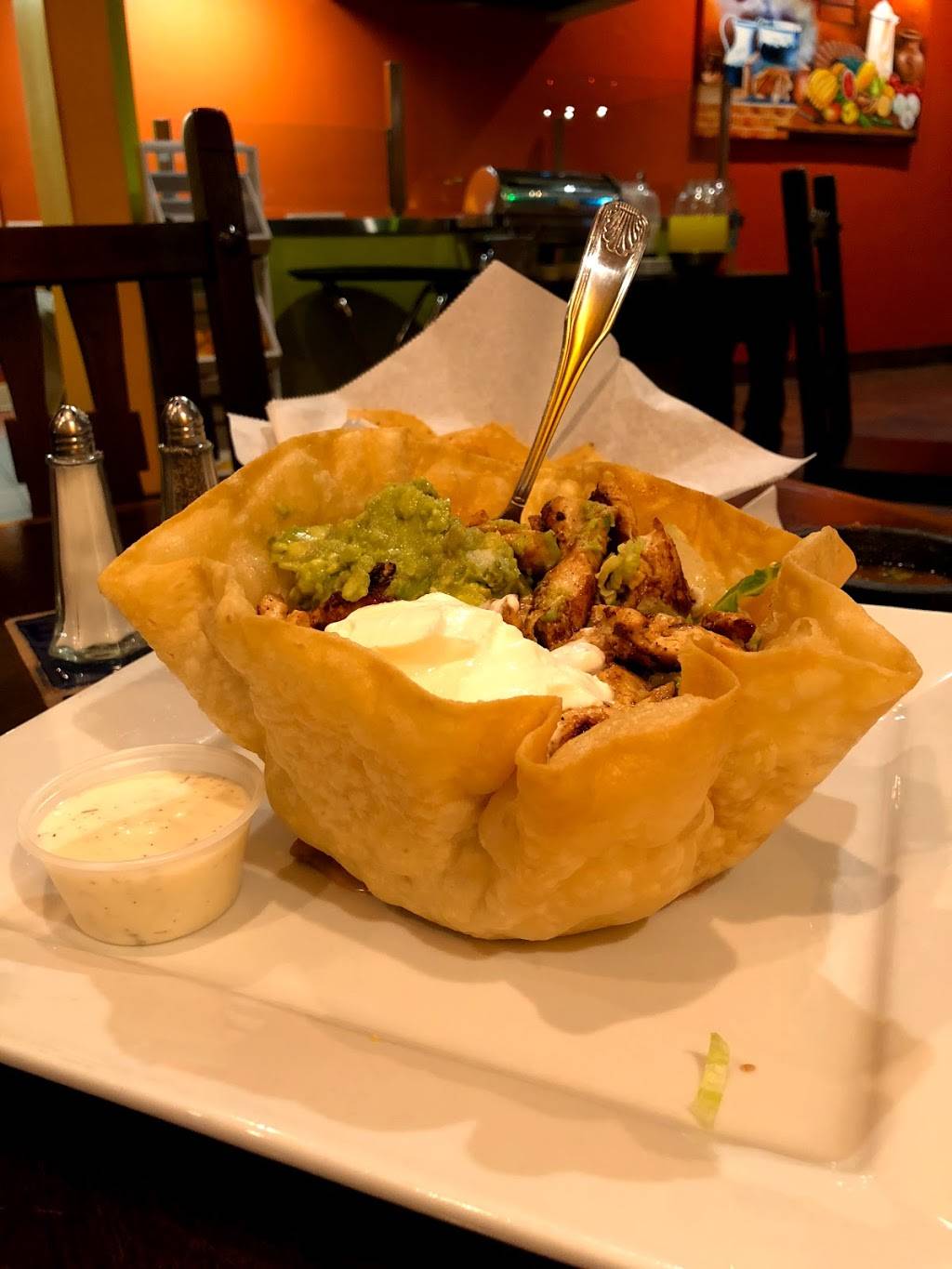 Pepitos Mexican Restaurant | restaurant | 5225 Canyon Crest Dr, Riverside, CA 92507, USA | 9517839444 OR +1 951-783-9444