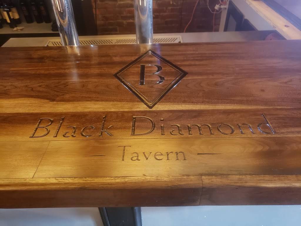 Black Diamond Tavern | restaurant | 106 Main St, Shawnee, OH 43782, USA | 7408231988 OR +1 740-823-1988