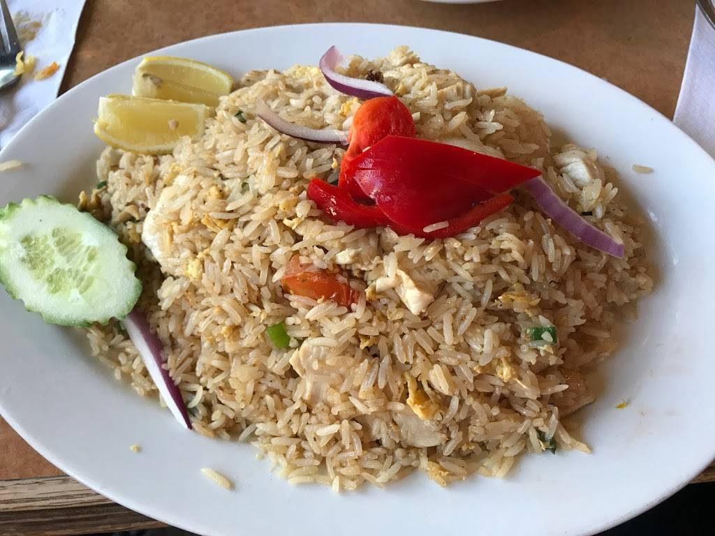 Restaurant Talay Thai | restaurant | 5697 Chemin de la Côte-des-Neiges, Montréal, QC H3S 1Y7, Canada | 5147392999 OR +1 514-739-2999