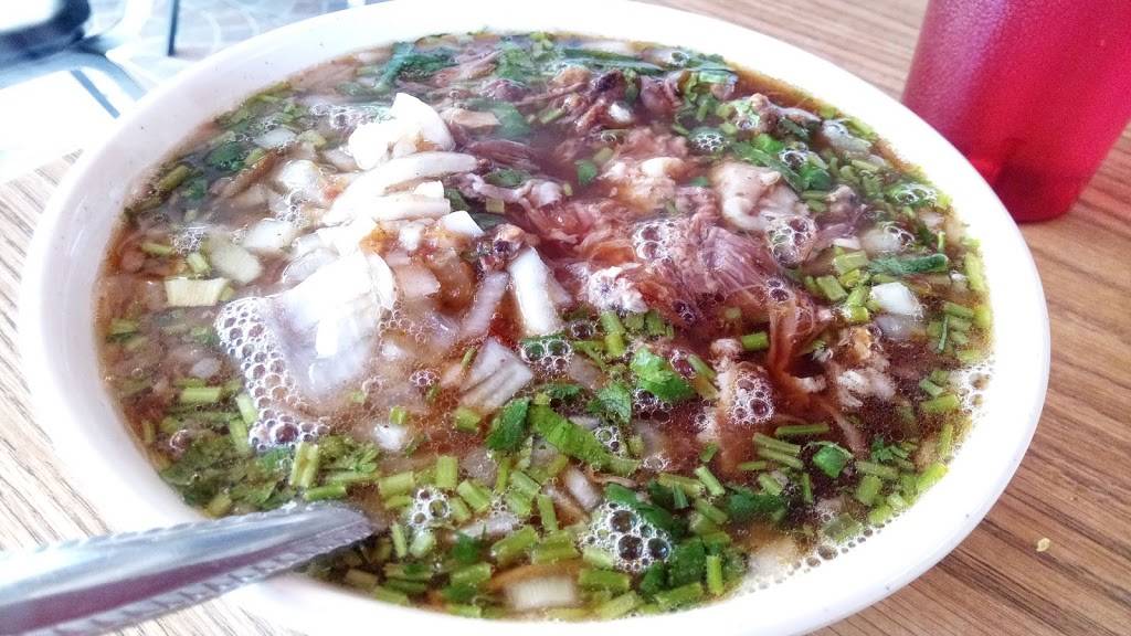 Birrieria Jalisco | restaurant | 2462 W 47th St, Chicago, IL 60632, USA | 7733765117 OR +1 773-376-5117