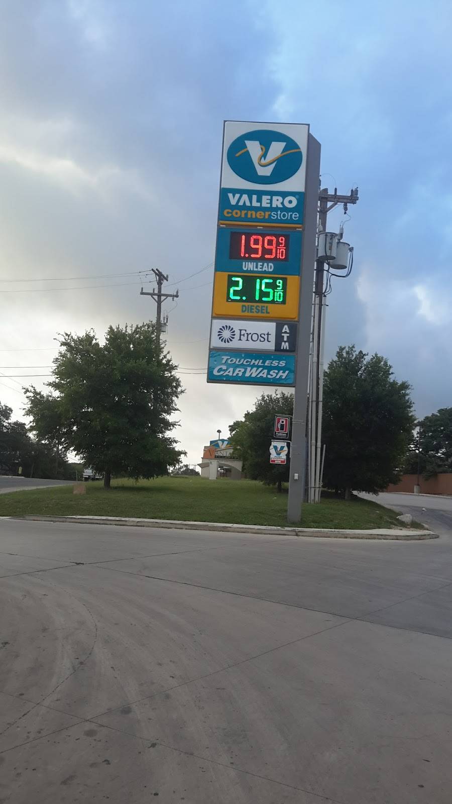 Subway Restaurants | restaurant | 5130 N Loop 1604 E, San Antonio, TX 78247, USA | 2106503191 OR +1 210-650-3191