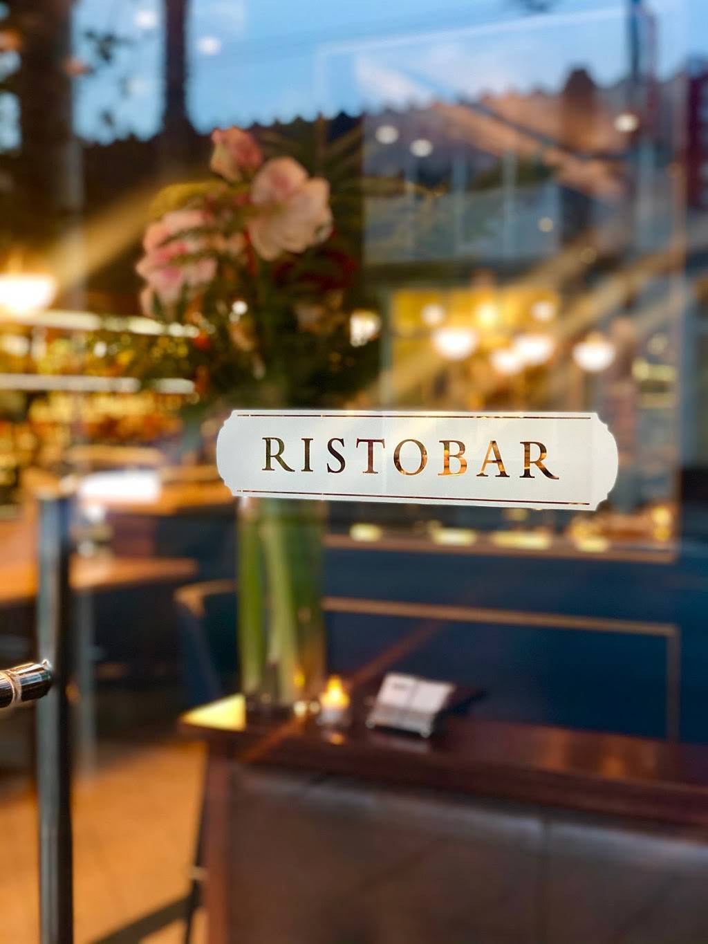 Ristobar | restaurant | 2300 Chestnut St, San Francisco, CA 94123, USA | 4159236464 OR +1 415-923-6464
