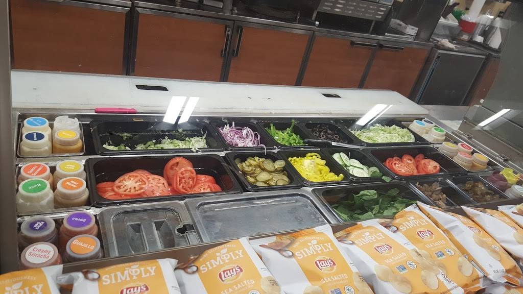 Subway | restaurant | 3799 Guess Rd, Durham, NC 27705, USA | 9194778558 OR +1 919-477-8558