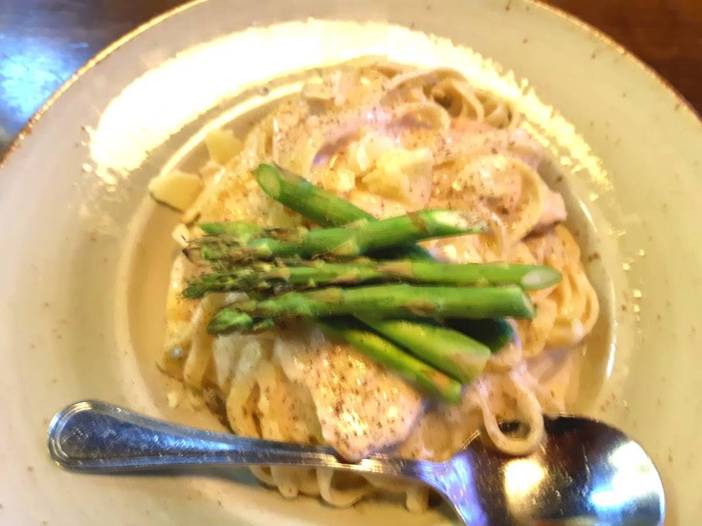 Fionn MacCools | restaurant | 3295 Fairview St Unit #9, Burlington, ON L7N 3N9, Canada | 2892930124 OR +1 289-293-0124