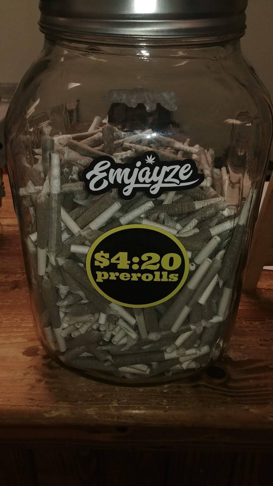 The ReUp Station | restaurant | 13469 Wetmore Rd, San Antonio, TX 78247, USA | 2108805129 OR +1 210-880-5129