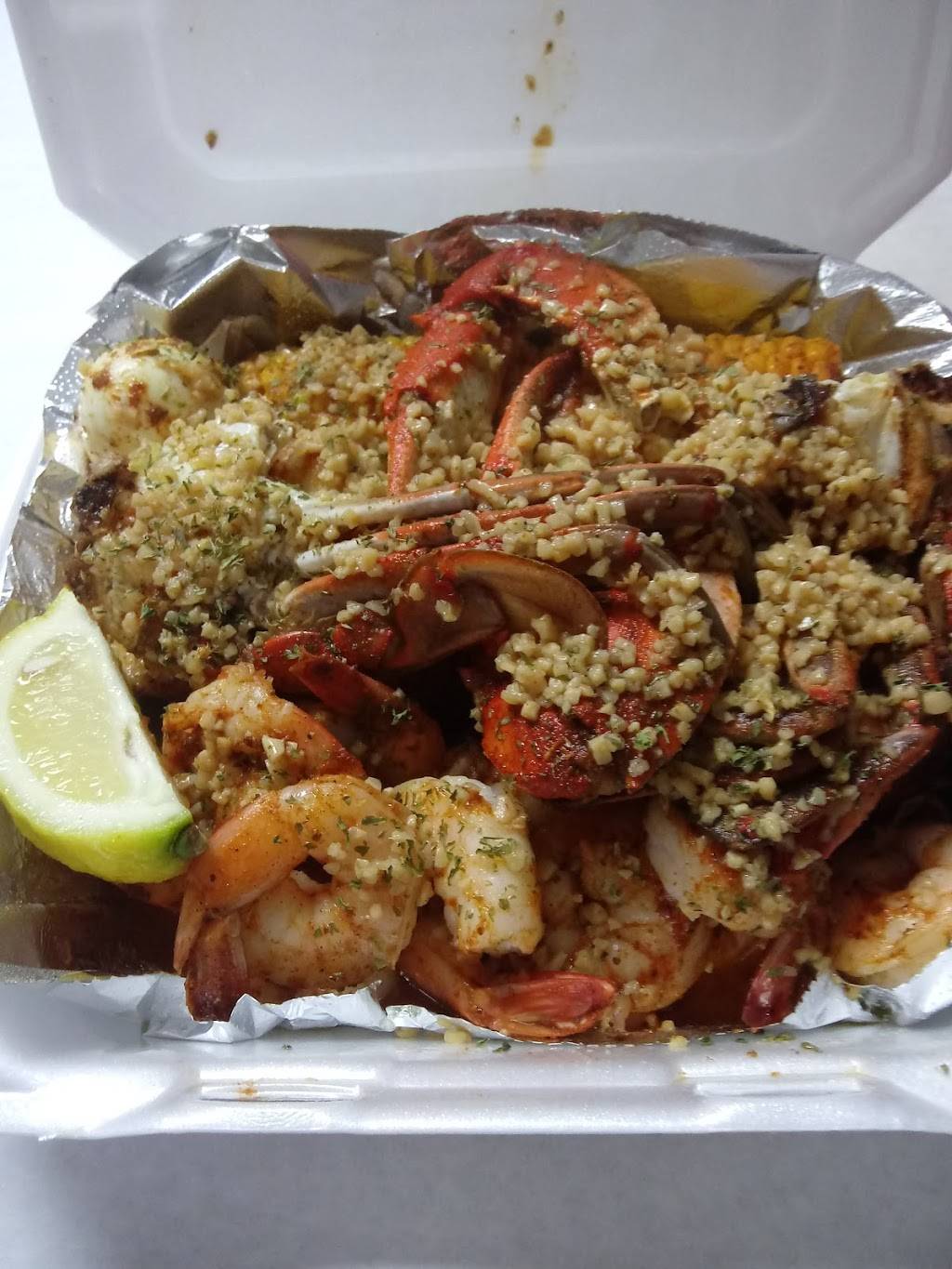 Ocean Seafood Market & Restaurant | restaurant | 2150 Fowler St #110, Fort Myers, FL 33901, USA | 2396724082 OR +1 239-672-4082