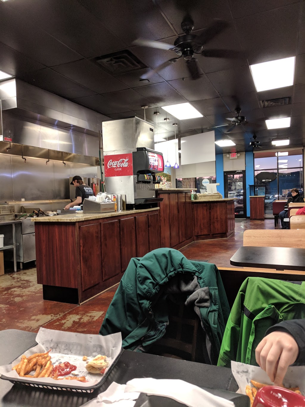 Greek To Me! | restaurant | 5714 Sunnybrook Dr #4249, Sioux City, IA 51106, USA | 7122742570 OR +1 712-274-2570