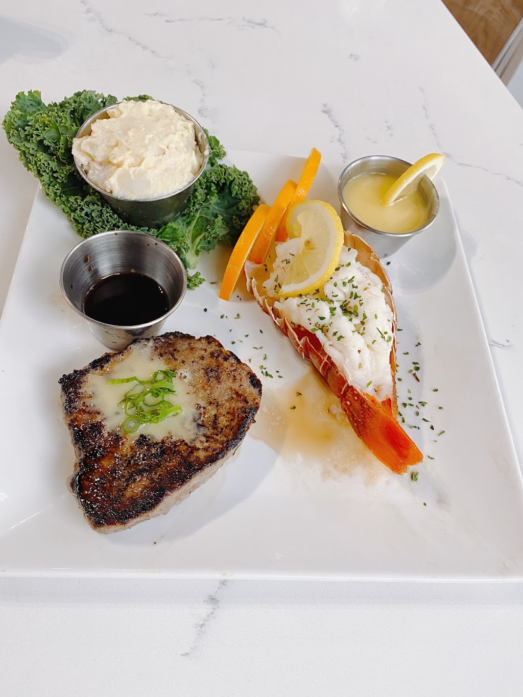 Goatfeathers at 30Avenue | restaurant | 12805 US-98 East, Suite O101, Panama City, FL 32413, USA | 8509090090 OR +1 850-909-0090