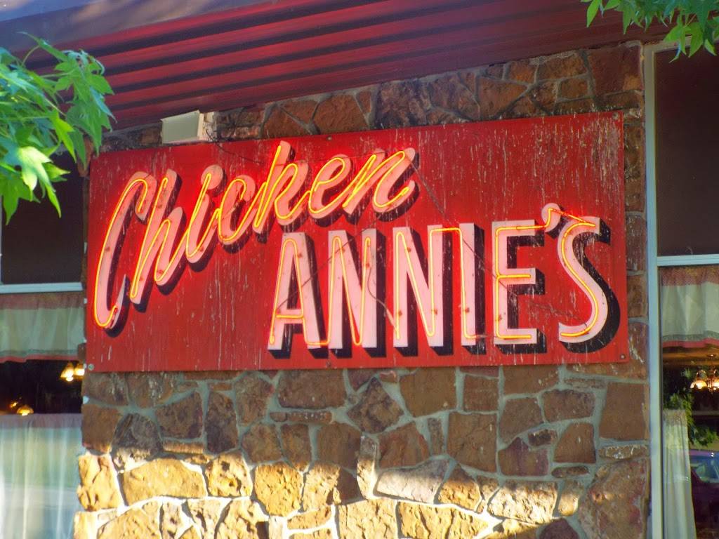 Chicken Annies Original | restaurant | 1143 E 600th Ave, Pittsburg, KS 66762, USA | 6202319460 OR +1 620-231-9460