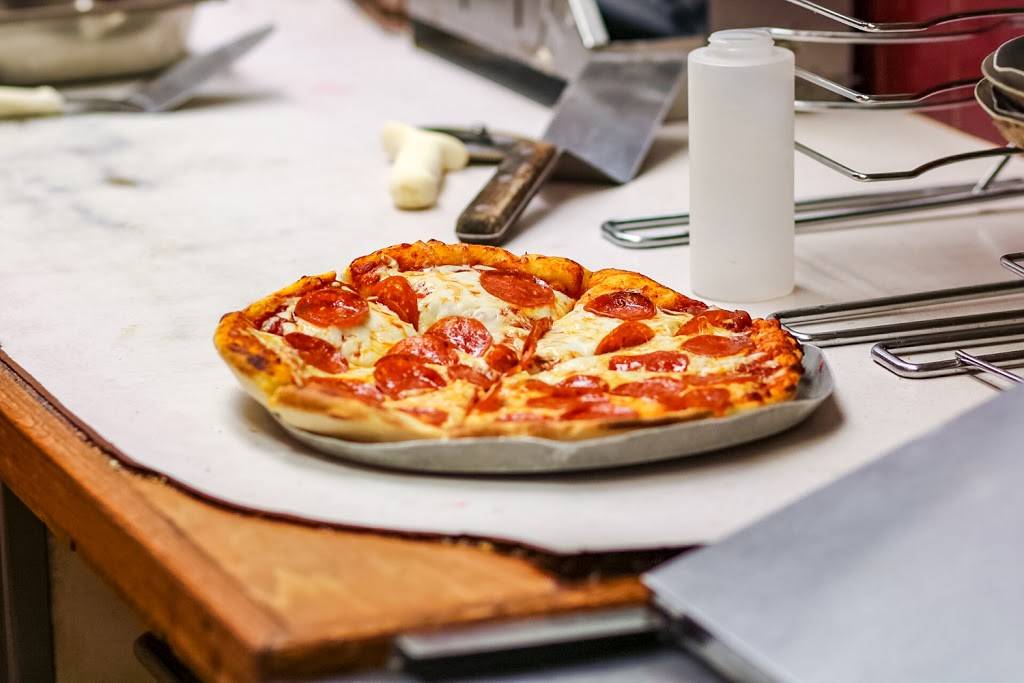 Coyote Canyon | restaurant | 9305, 1359 Locke Dr, Bourbonnais, IL 60914, USA | 8159360120 OR +1 815-936-0120