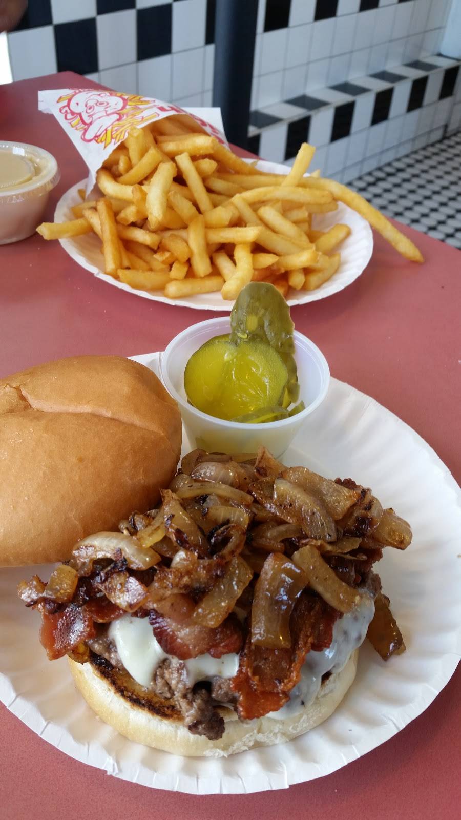 Zacs Hamburgers | restaurant | 1505 Chester Pike, Crum Lynne, PA 19022, USA | 6108332233 OR +1 610-833-2233