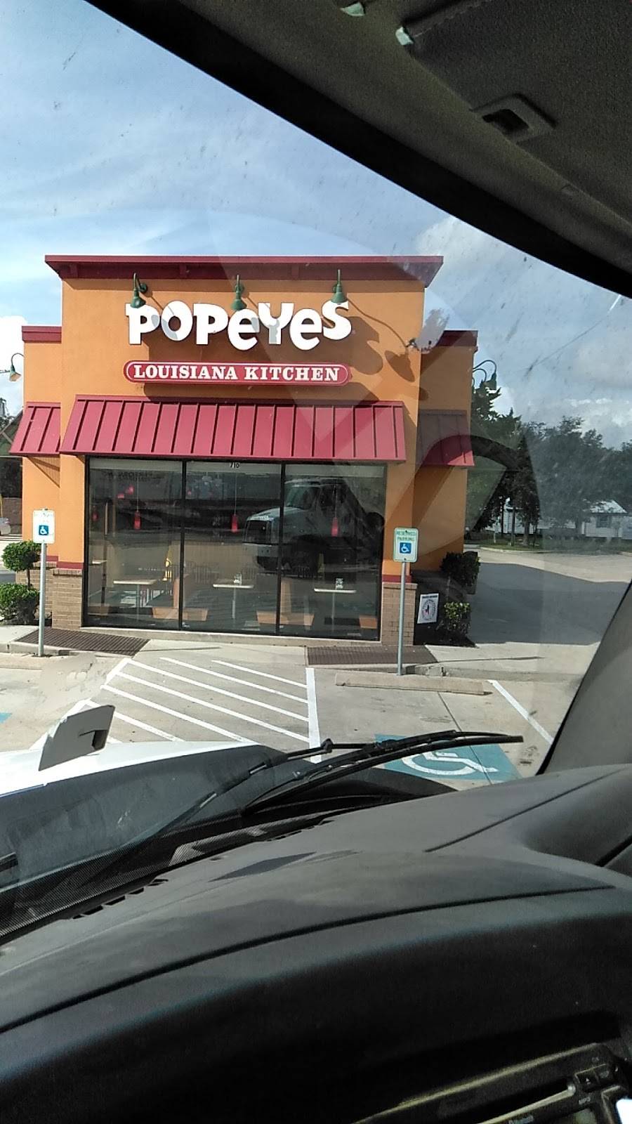 Popeyes Louisiana Kitchen | restaurant | 710 U.S. 59 N Bypass, Cleveland, TX 77327, USA | 2815931231 OR +1 281-593-1231