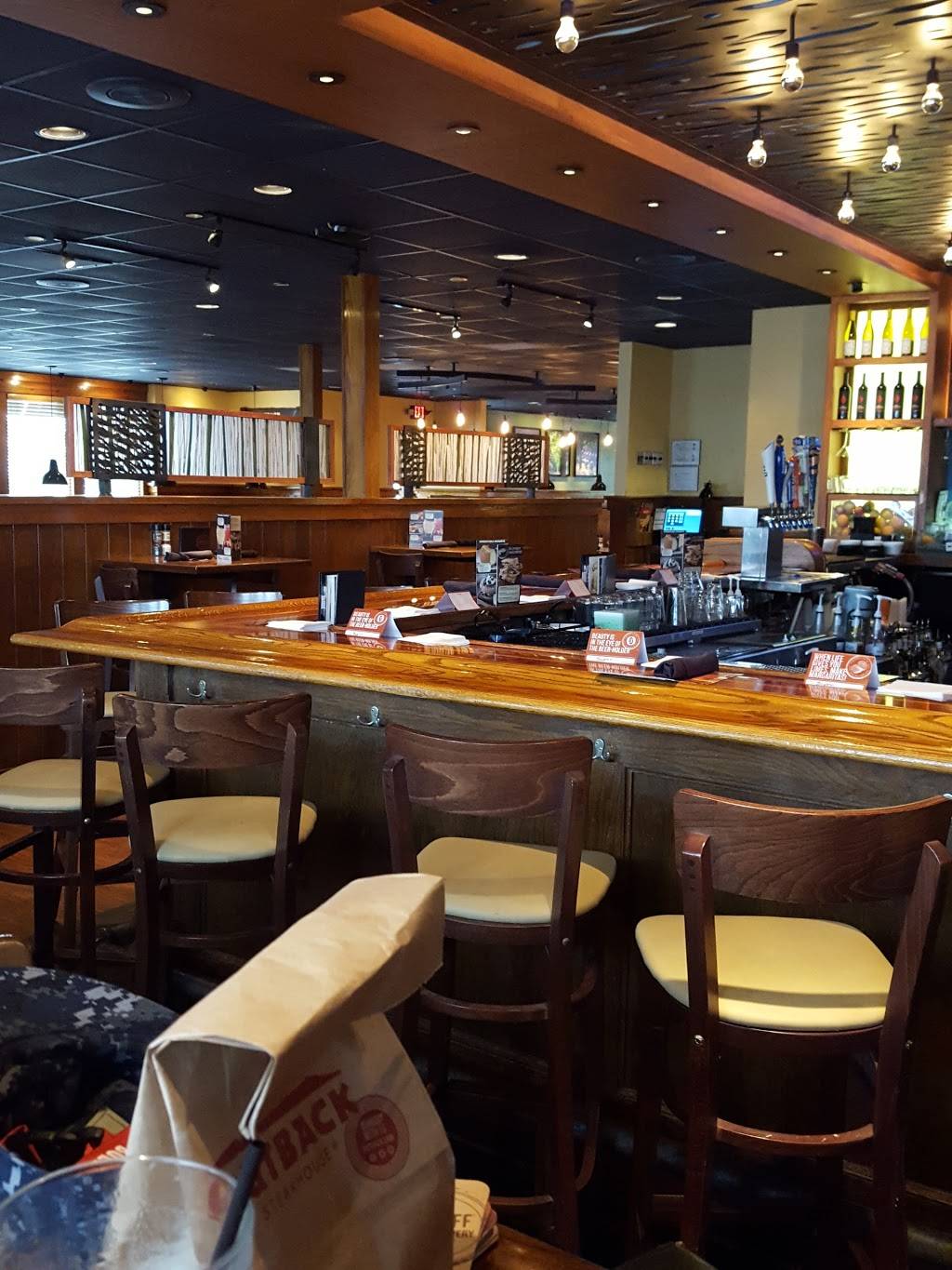 Outback Steakhouse | restaurant | 9773 San Jose Blvd, Jacksonville, FL 32257, USA | 9042684329 OR +1 904-268-4329