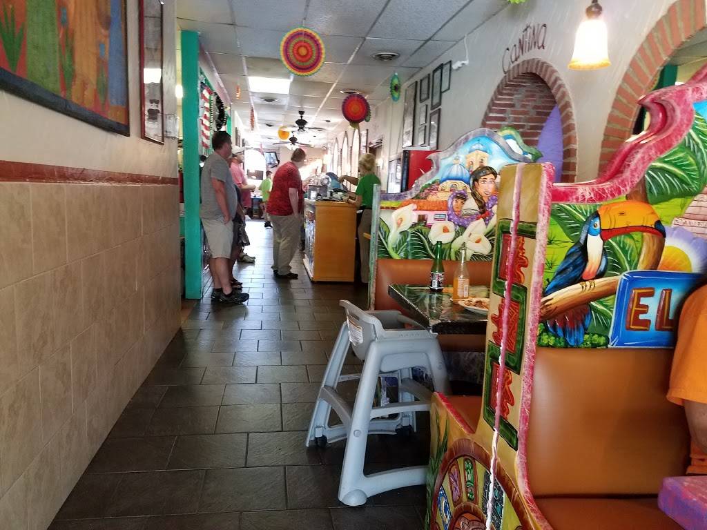 El Azteca | restaurant | 121 Main St, Portland, TN 37148, USA | 6153250095 OR +1 615-325-0095