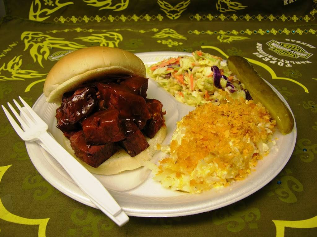 Henrys BBQ Grill in Historic Harley Davidson, Topeka | restaurant | 2047 SW Topeka Blvd, Topeka, KS 66612, USA | 7858459559 OR +1 785-845-9559