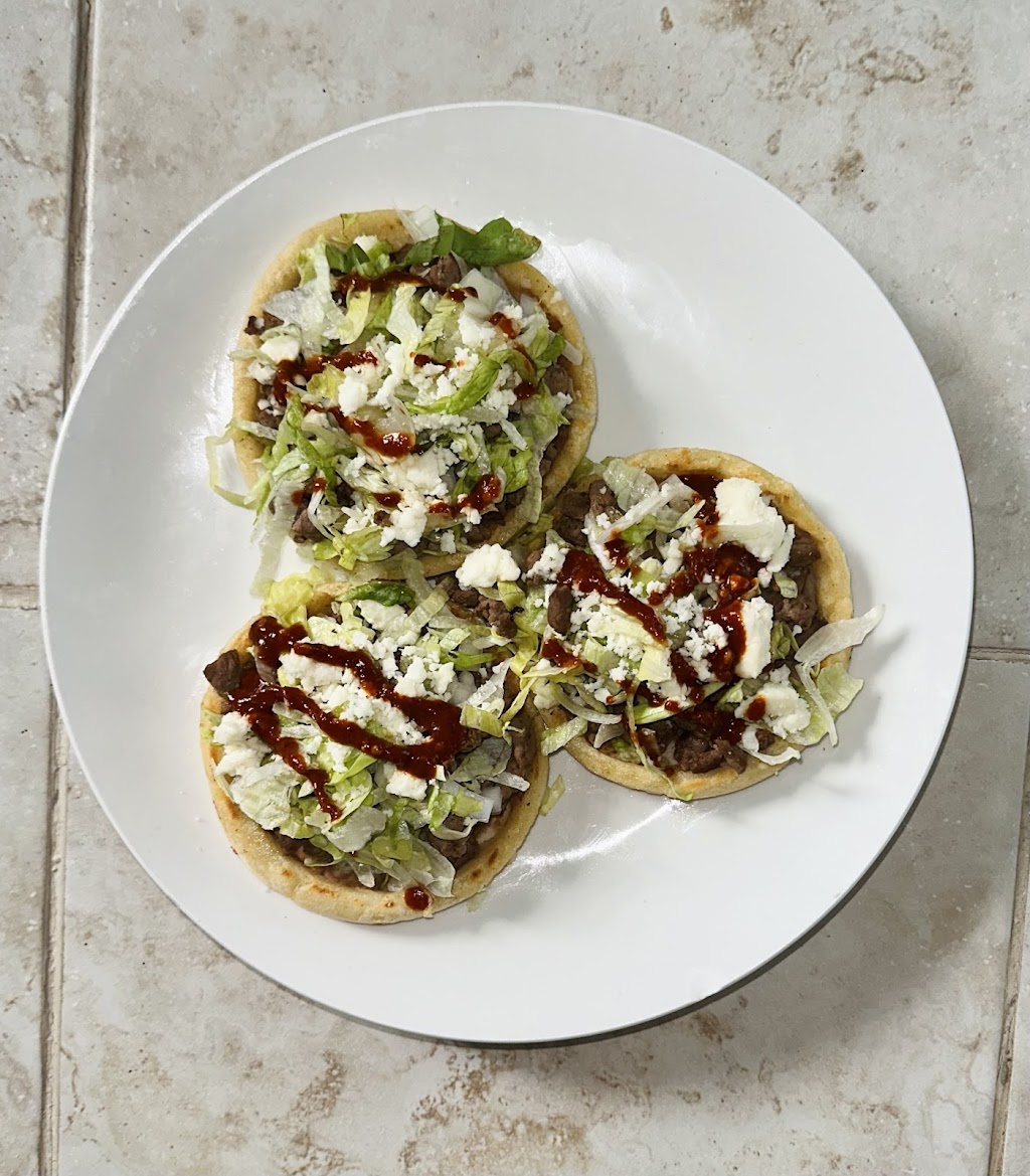 La Chapinita Latino Grocery Store & Taqueria | restaurant | 149 S Main St, Medford, WI 54451, USA | 7157855056 OR +1 715-785-5056