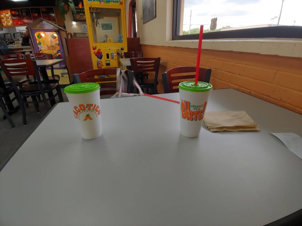 Taco Tico | restaurant | 125 N Baltimore Ave, Derby, KS 67037, USA | 3167888686 OR +1 316-788-8686
