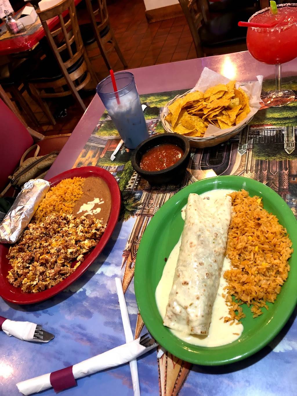 Marias Restaurant Inc | restaurant | 26623 US-12, Sturgis, MI 49091, USA | 2696598930 OR +1 269-659-8930