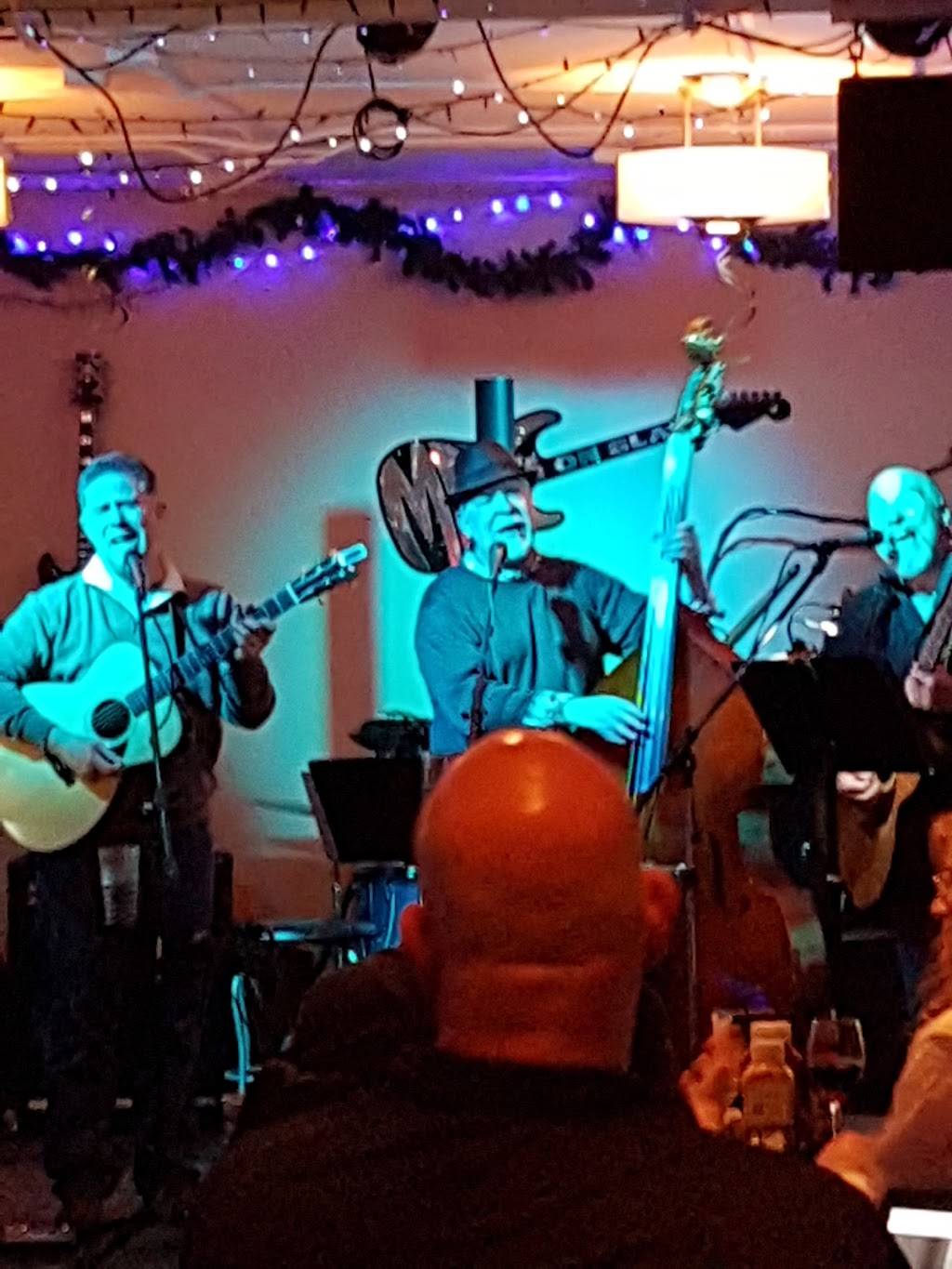 Macs On Slade | restaurant | 117 W Slade St, Palatine, IL 60067, USA | 8479079621 OR +1 847-907-9621