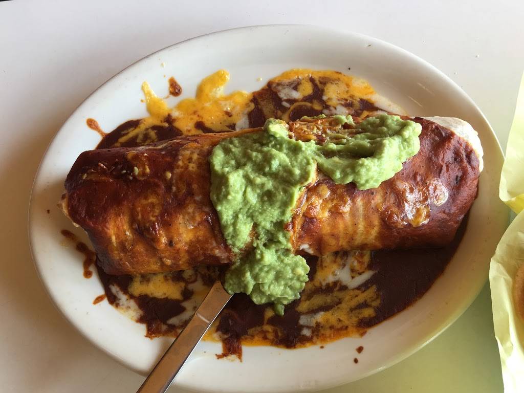 El Tarasco Mexican Food | restaurant | 210 Main St, El Segundo, CA 90245, USA | 3104149612 OR +1 310-414-9612