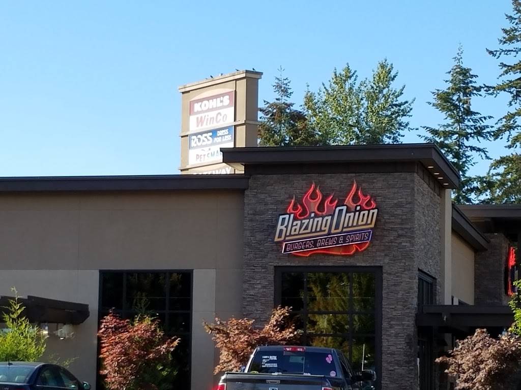 Blazing Onion Burger Co | restaurant | 3701 116th St NE, Marysville, WA 98271, USA | 3603227088 OR +1 360-322-7088