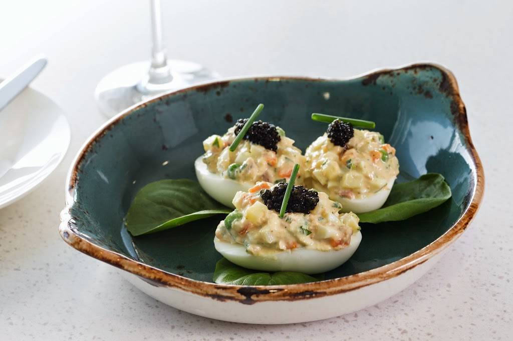 El Tapeo | restaurant | 2100 Spring Rd, Oak Brook, IL 60523, USA | 6308282044 OR +1 630-828-2044