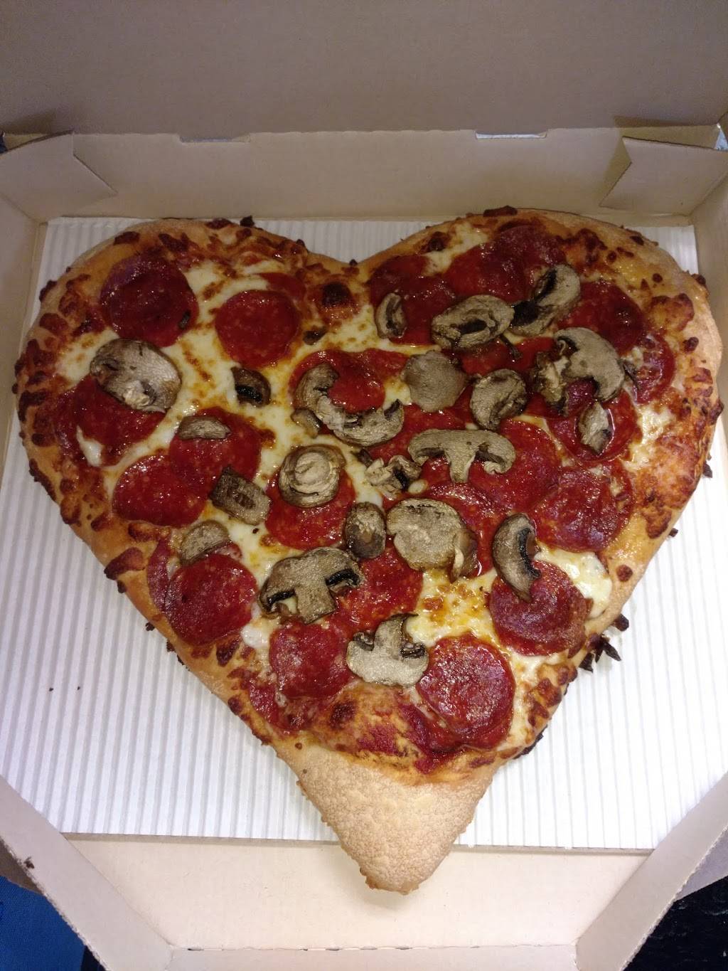 Pizza Hut | restaurant | 3425 Secor Rd, Toledo, OH 43606, USA | 4195363336 OR +1 419-536-3336