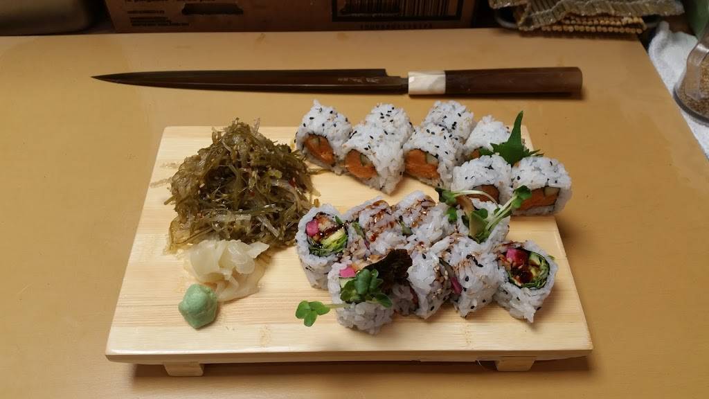 Bushi | restaurant | 531 W Front St, Traverse City, MI 49684, USA | 2312523086 OR +1 231-252-3086