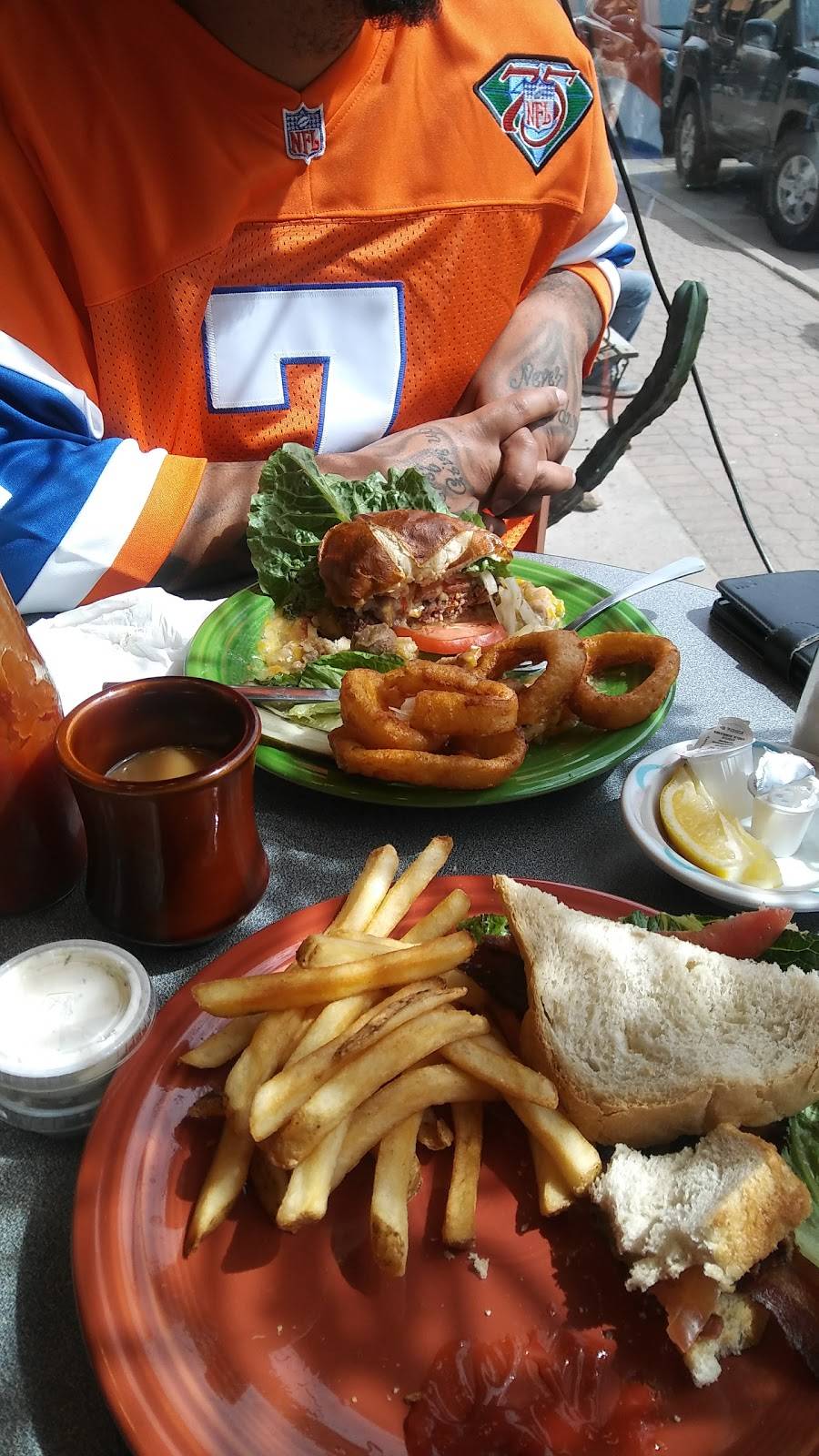 Main Street Restaurant | restaurant | 1518 Miner St, Idaho Springs, CO 80452, USA | 3035672788 OR +1 303-567-2788