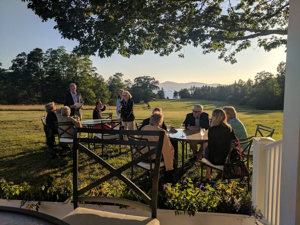 Tarratine Golf Club Restaurant | restaurant | Golf Course Rd, Islesboro, ME 04848, USA | 2077346970 OR +1 207-734-6970