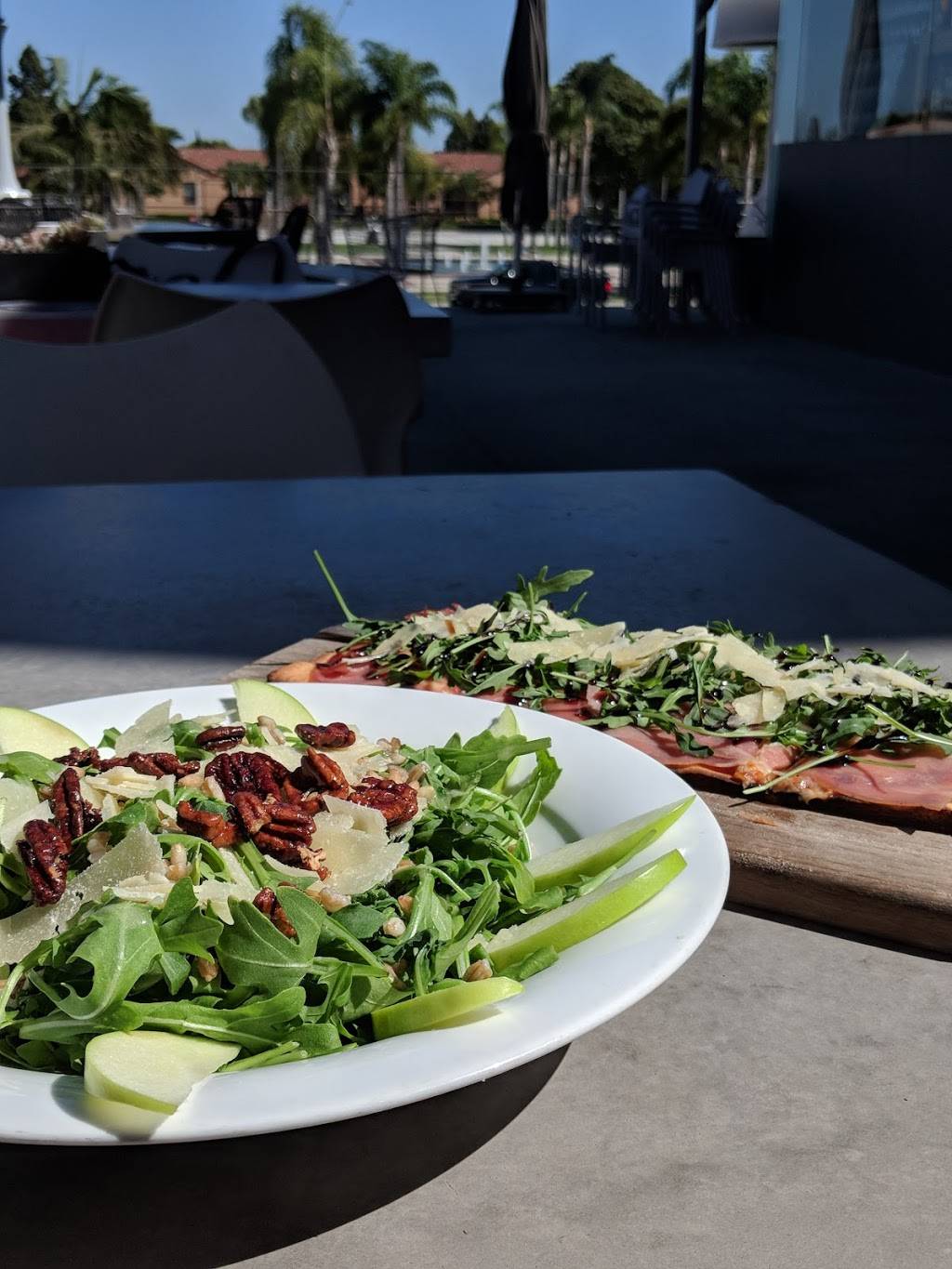 THE LOT Liberty Station - Restaurant | restaurant | 2620 Truxtun Rd, San Diego, CA 92106, USA | 6195660067 OR +1 619-566-0067