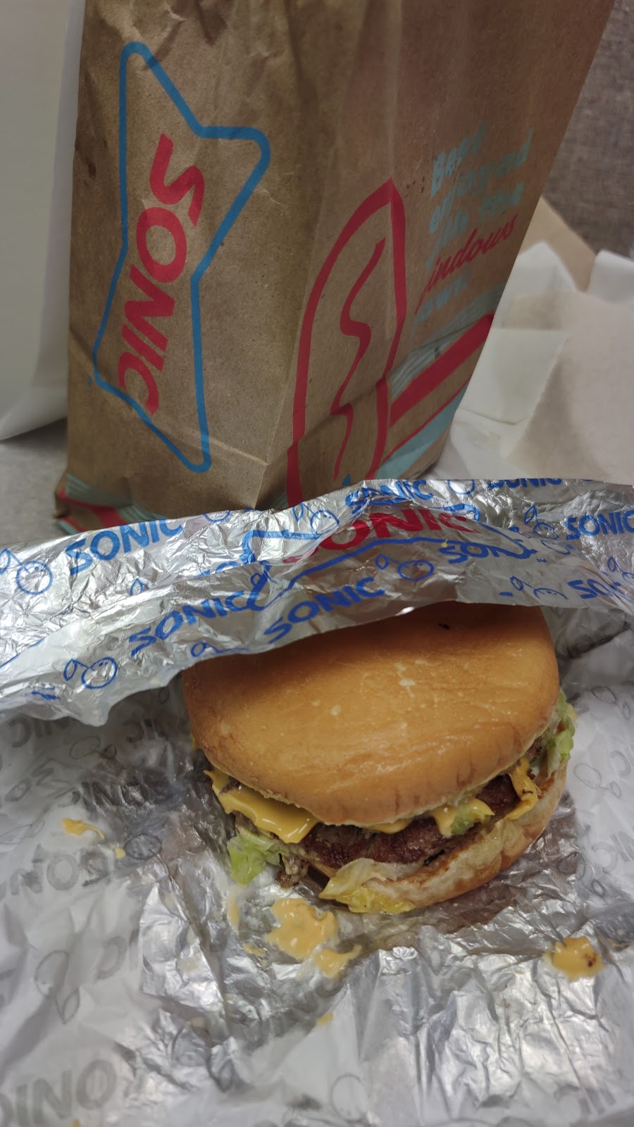 Sonic Drive-In | restaurant | 1414 Capital Cir NW, Tallahassee, FL 32303, USA | 8505759449 OR +1 850-575-9449