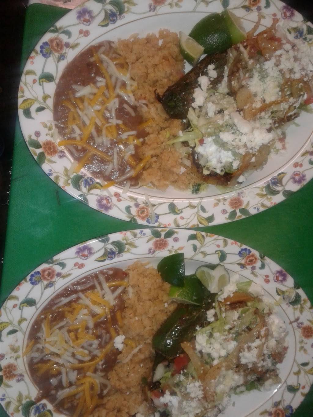 Tacos Pa Ell@ | restaurant | 1N1E23AB -22200, Portland, OR 97211, USA | 5039605858 OR +1 503-960-5858