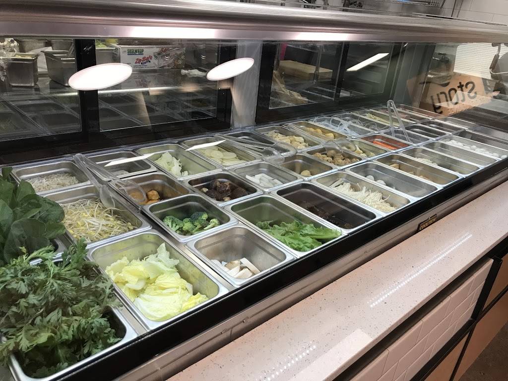 Wok Bar Edison | restaurant | inside Lotte Plaza Market food court, 1199 Amboy Ave, Edison, NJ 08837, USA | 7325247575 OR +1 732-524-7575