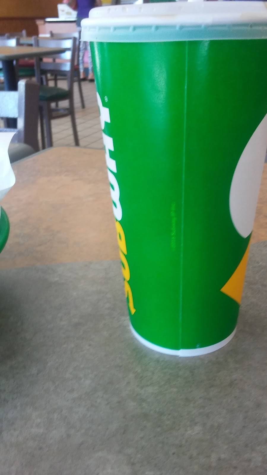 Subway | meal takeaway | 523 Lomas Blvd NW, Albuquerque, NM 87102, USA | 5059622146 OR +1 505-962-2146