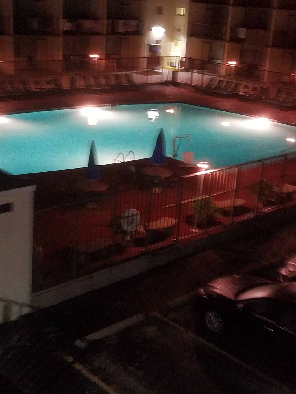 Coachs Corner Diner | restaurant | 7300 Coastal Hwy, Ocean City, MD 21842, USA | 4107232468 OR +1 410-723-2468