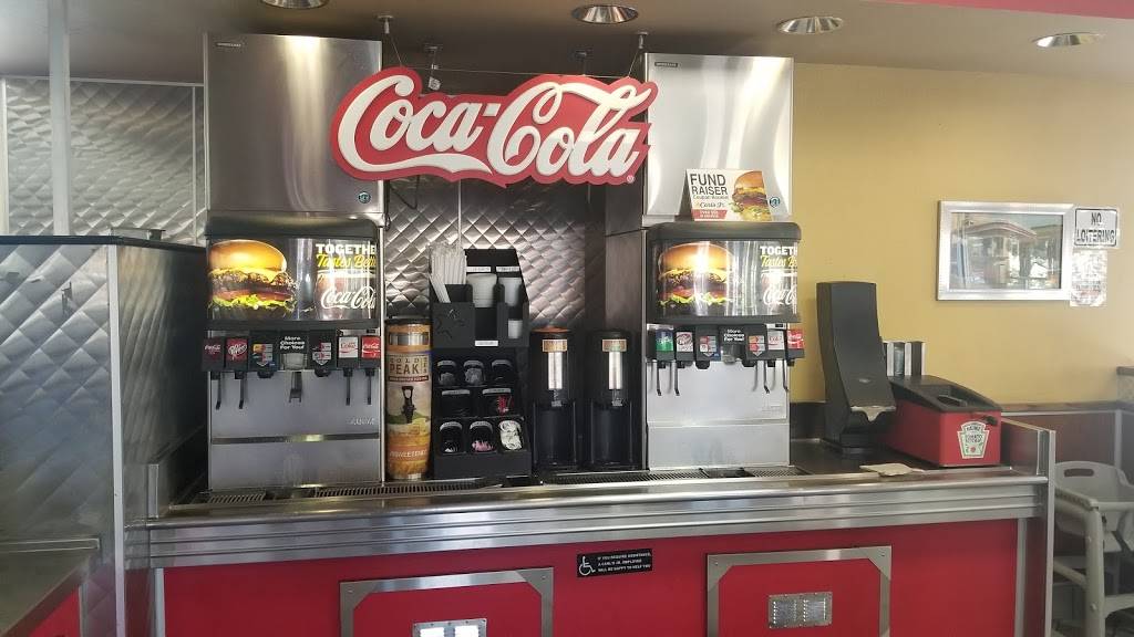 Carls Jr. | restaurant | 140 E Foothill Blvd, Pomona, CA 91767, USA | 9093927343 OR +1 909-392-7343