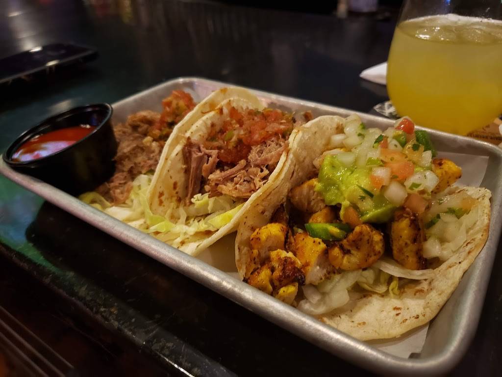 Taps Valley Gastropub | restaurant | 18673 Devonshire St, Northridge, CA 91324, USA | 8182174199 OR +1 818-217-4199