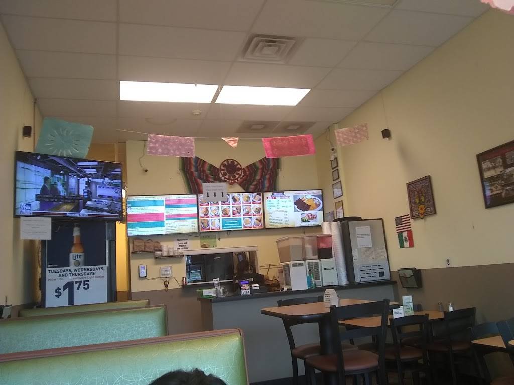 Mezquitacos | restaurant | 100 W Ridge Rd, Griffith, IN 46319, USA | 2199232850 OR +1 219-923-2850