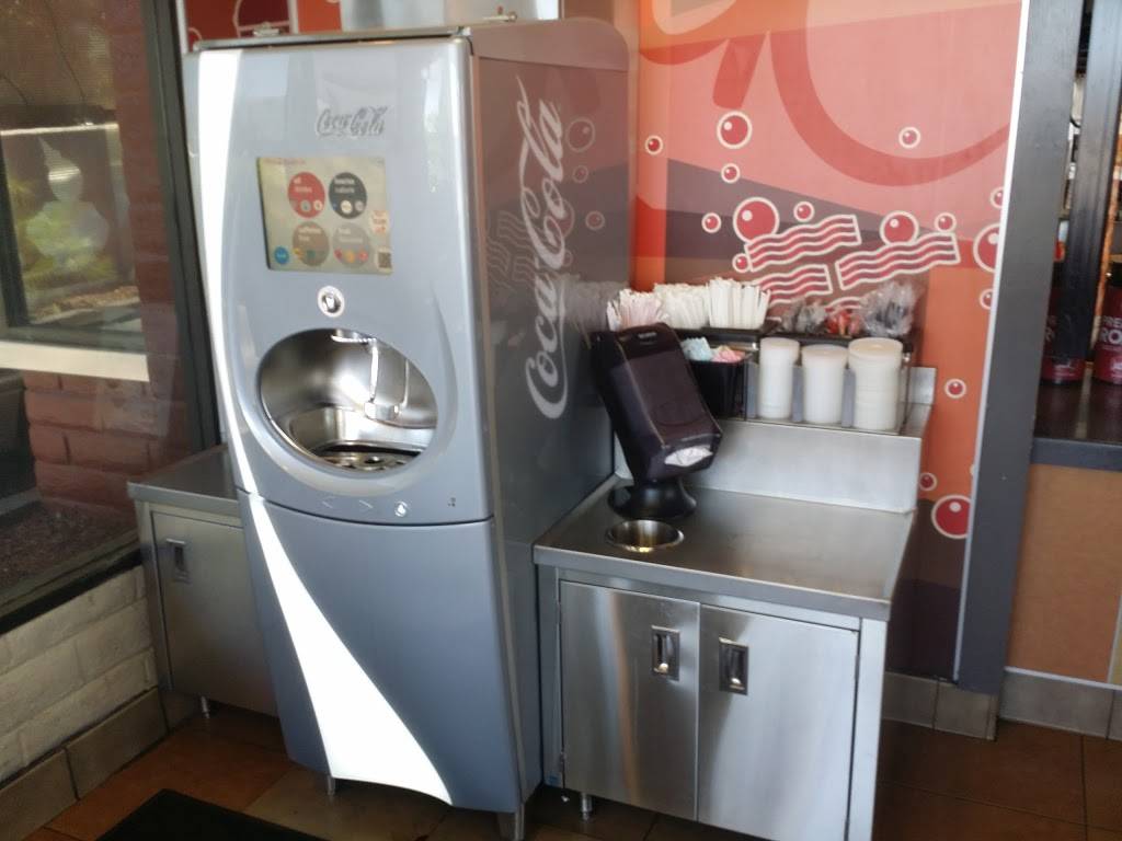 Jack in the Box | restaurant | 1300 Jensen Ave, Sanger, CA 93657, USA | 5598757824 OR +1 559-875-7824