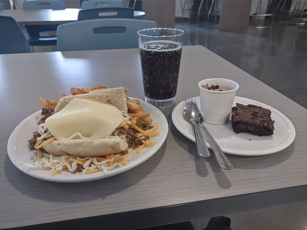 Wellness Dining Center | restaurant | 4550 Polytechnic Cir, Lakeland, FL 33805, USA | 8637774600 OR +1 863-777-4600