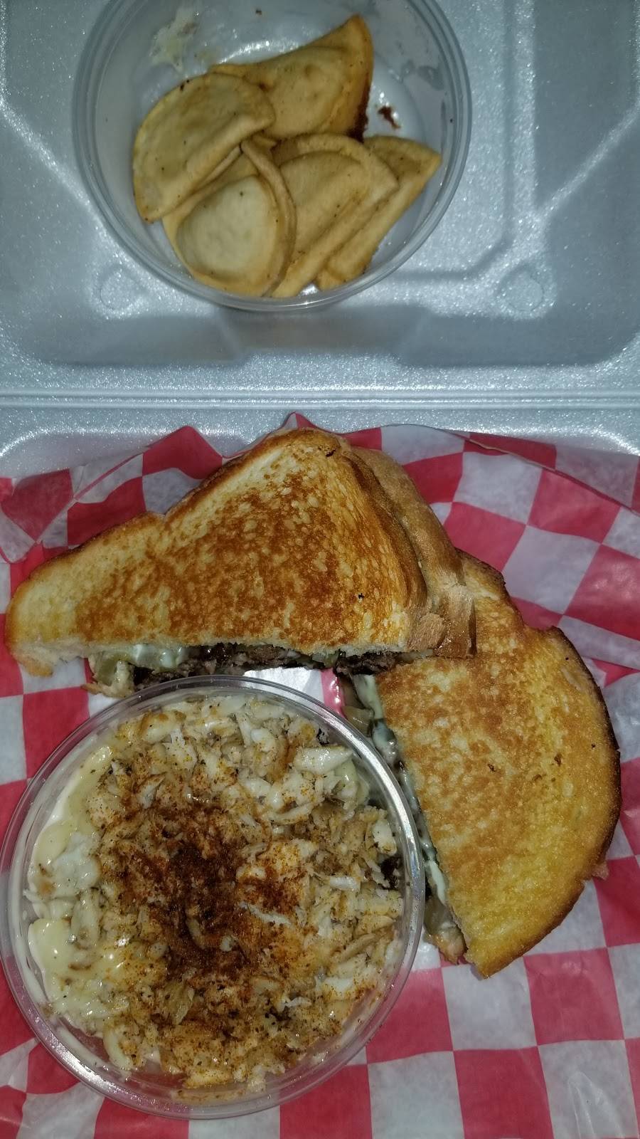 The Wheel | restaurant | 125 E Broad St, Tamaqua, PA 18252, USA | 5708102424 OR +1 570-810-2424