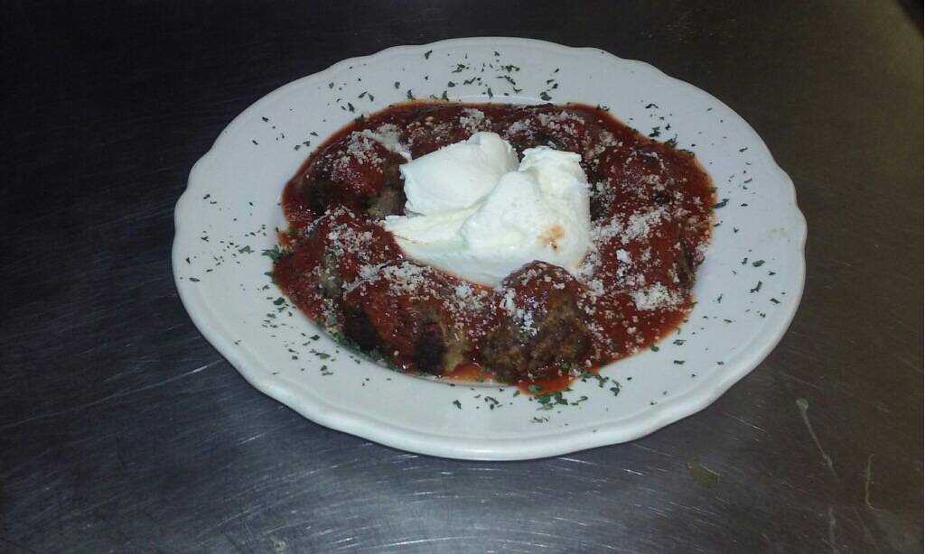 Tangier Bar & Pizza | restaurant | 880 Youngstown-Poland Rd, Struthers, OH 44471, USA | 2348550847 OR +1 234-855-0847